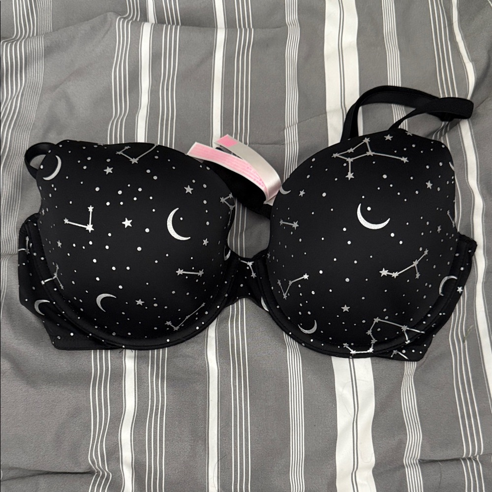PINK Victoria's Secret T-Shirt Bra.